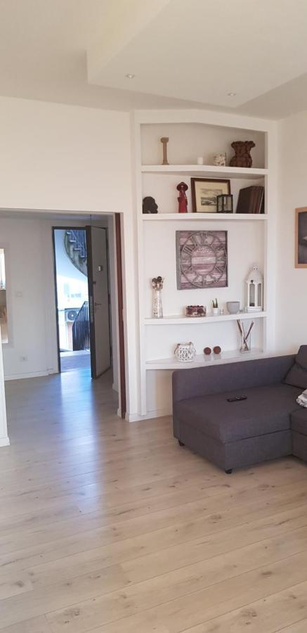 Sea View Apartment Lido di Ostia Ngoại thất bức ảnh