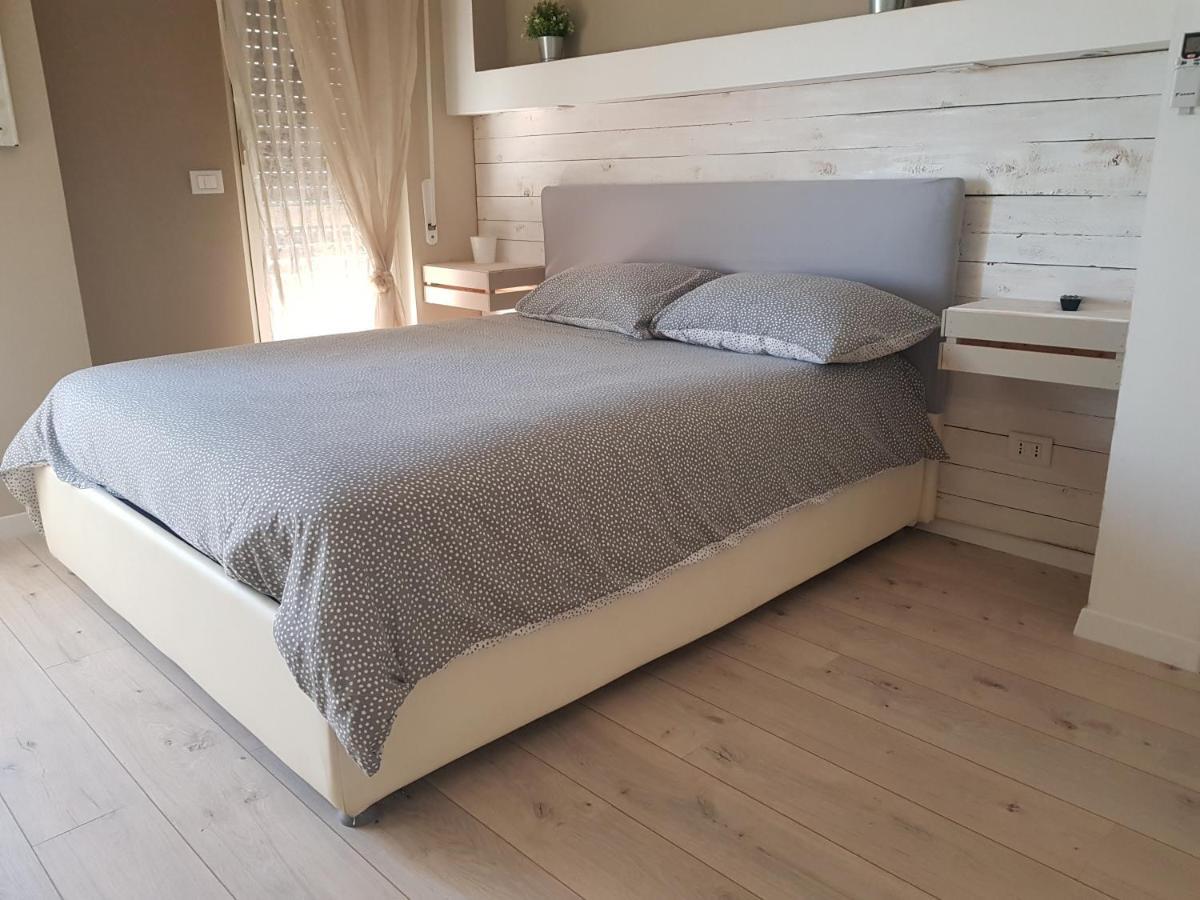 Sea View Apartment Lido di Ostia Ngoại thất bức ảnh